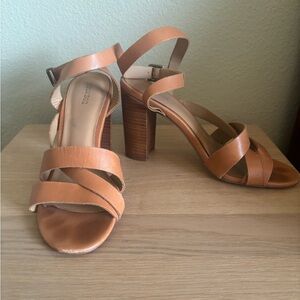 Soludos Womens Tan Strappy Block Heel Sandals